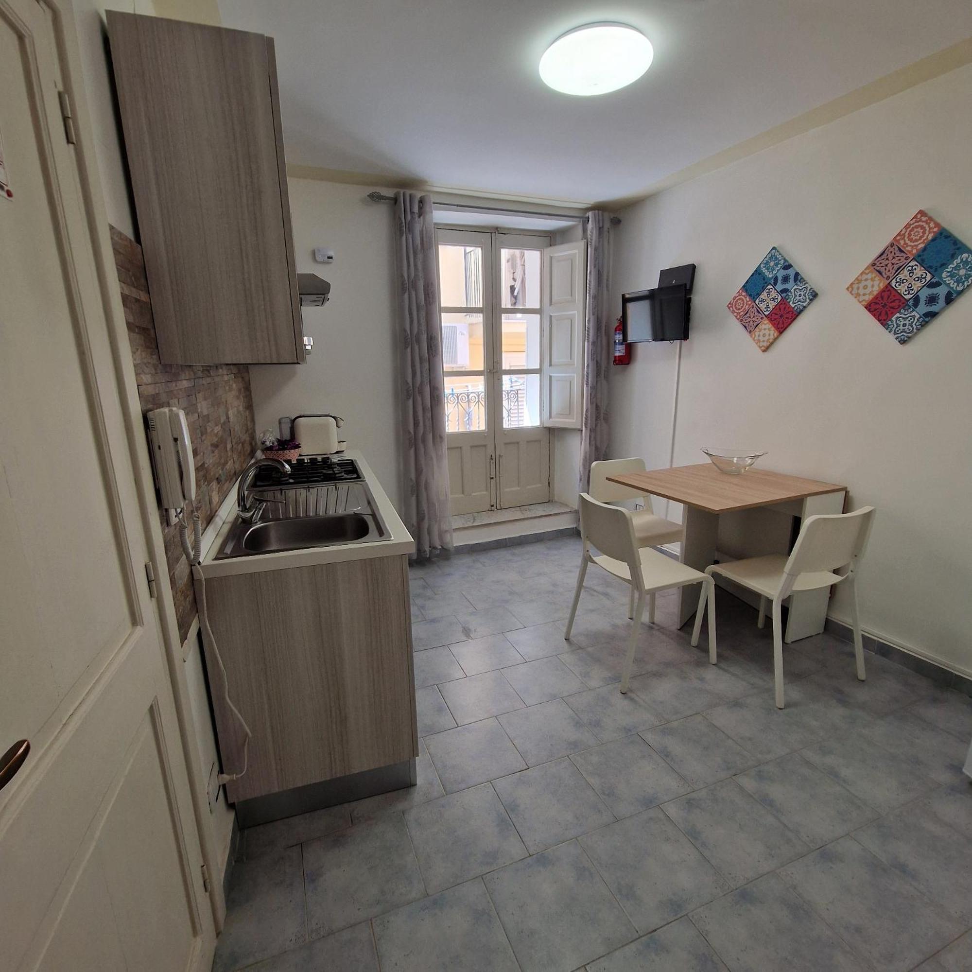 Rocksea Apartments Cefalù Εξωτερικό φωτογραφία